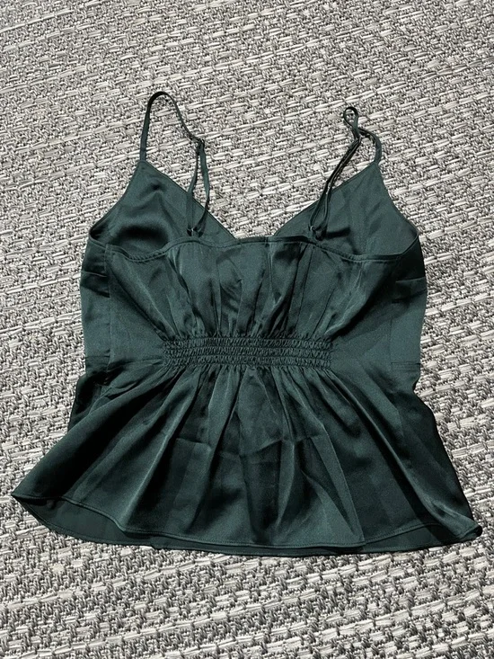 Abercrombie & Fitch | Green Fit And Flare Tank With Bow - Picture 7 of 11